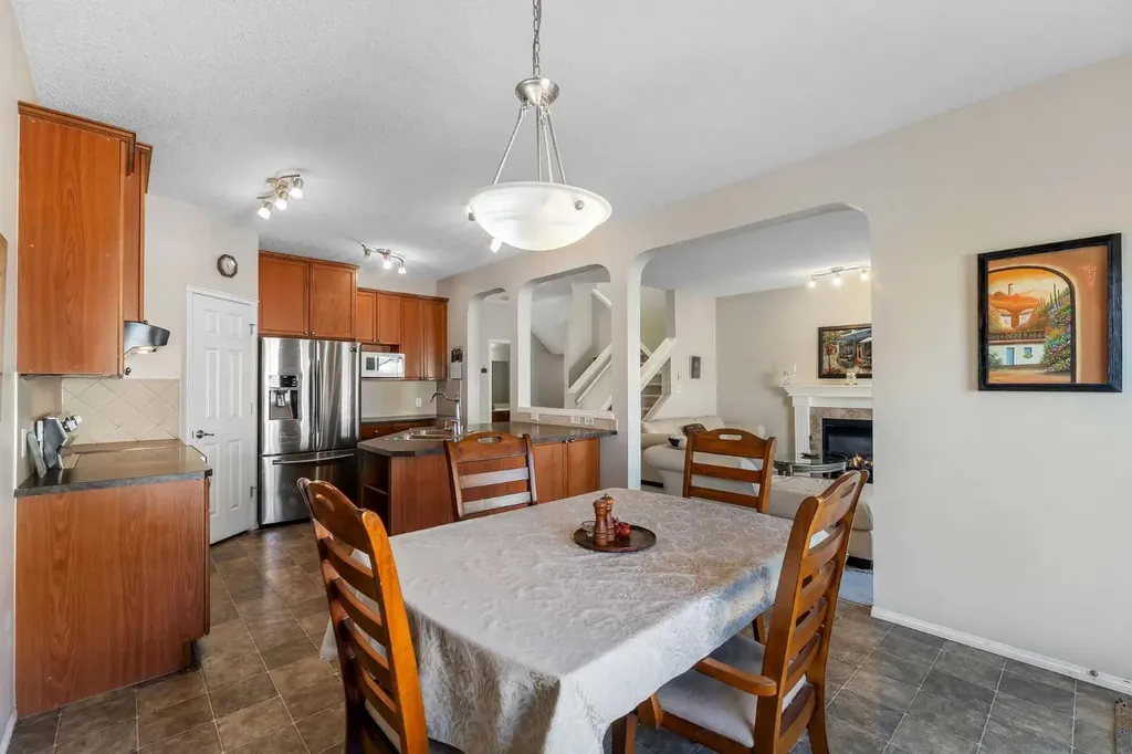 149 Saddlecrest Green NE Calgary AB T3J 5N3