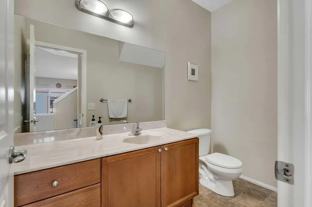 149 Saddlecrest Green NE Calgary AB T3J 5N3