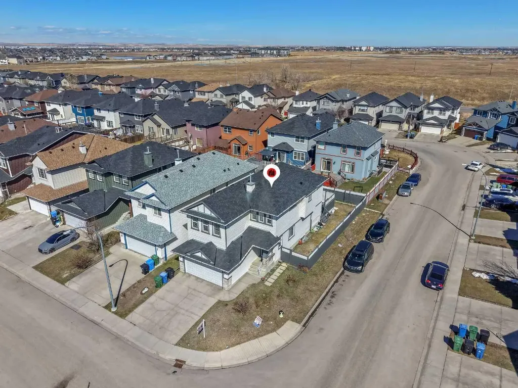 149 Saddlecrest Green NE Calgary AB T3J 5N3