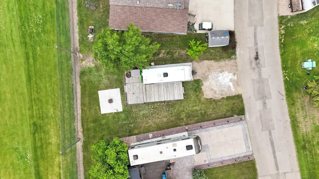25054 South Pine Lake Road Rural Red Deer County AB T0M 1R0