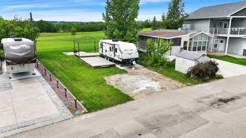 25054 South Pine Lake Road Rural Red Deer County AB T0M 1R0