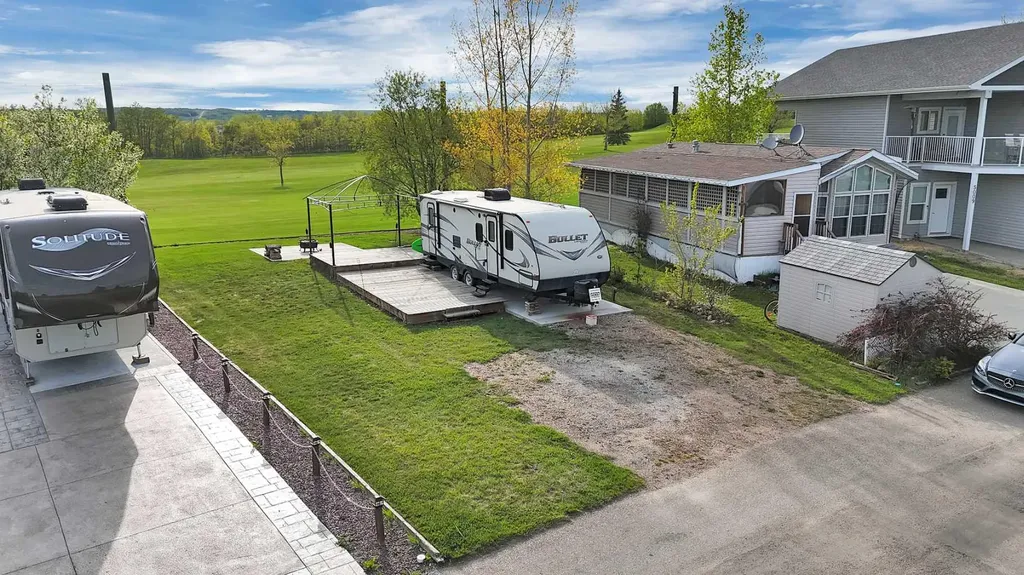 25054 South Pine Lake Road Rural Red Deer County AB T0M 1R0