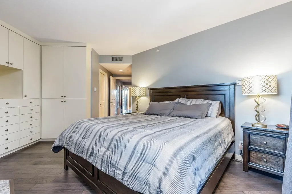 837 2 Avenue SW Calgary AB T2P 0E6