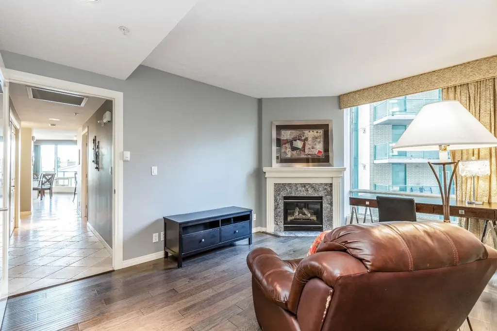 837 2 Avenue SW Calgary AB T2P 0E6