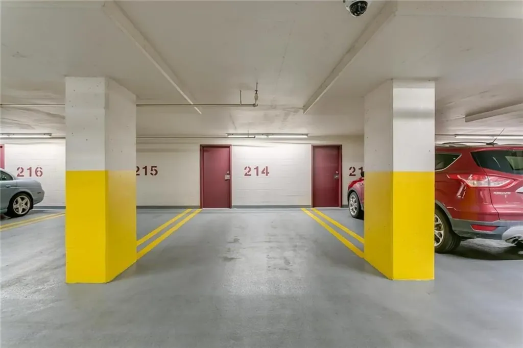 837 2 Avenue SW Calgary AB T2P 0E6