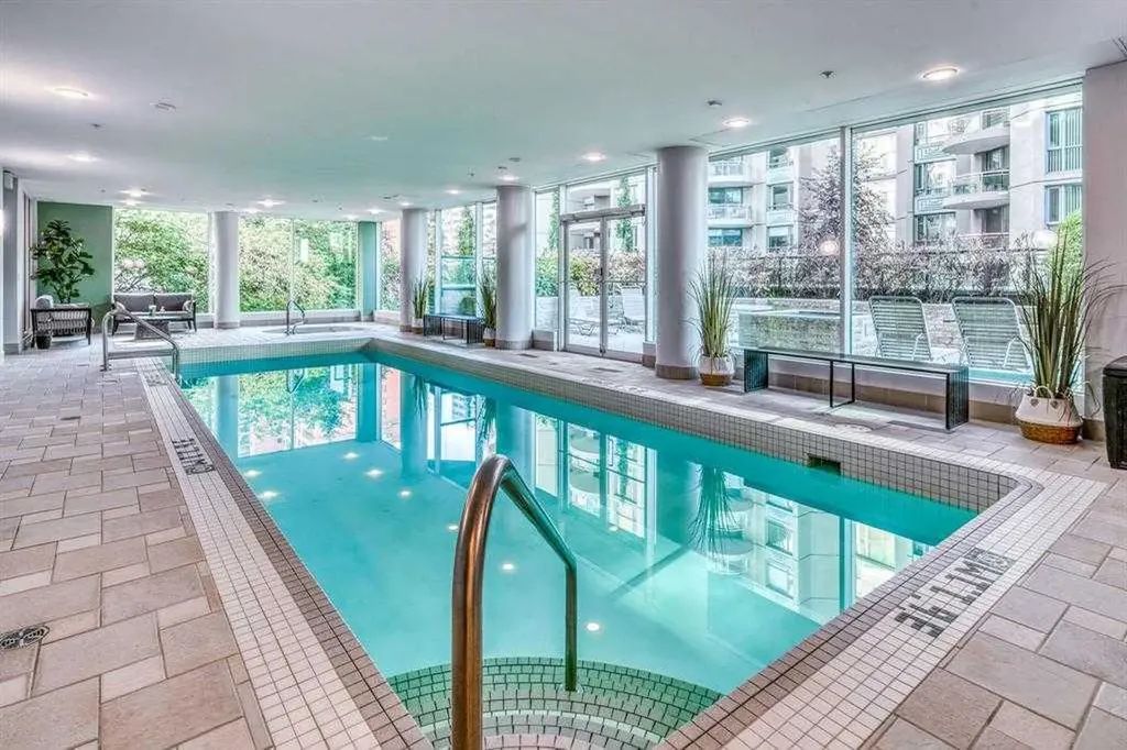 837 2 Avenue SW Calgary AB T2P 0E6