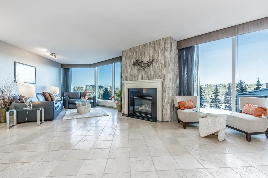 837 2 Avenue SW Calgary AB T2P 0E6