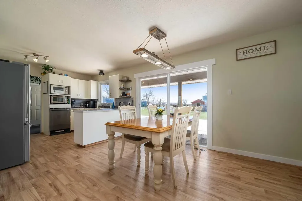 104040 Range Road 111 Bow Island AB T0K 0G0