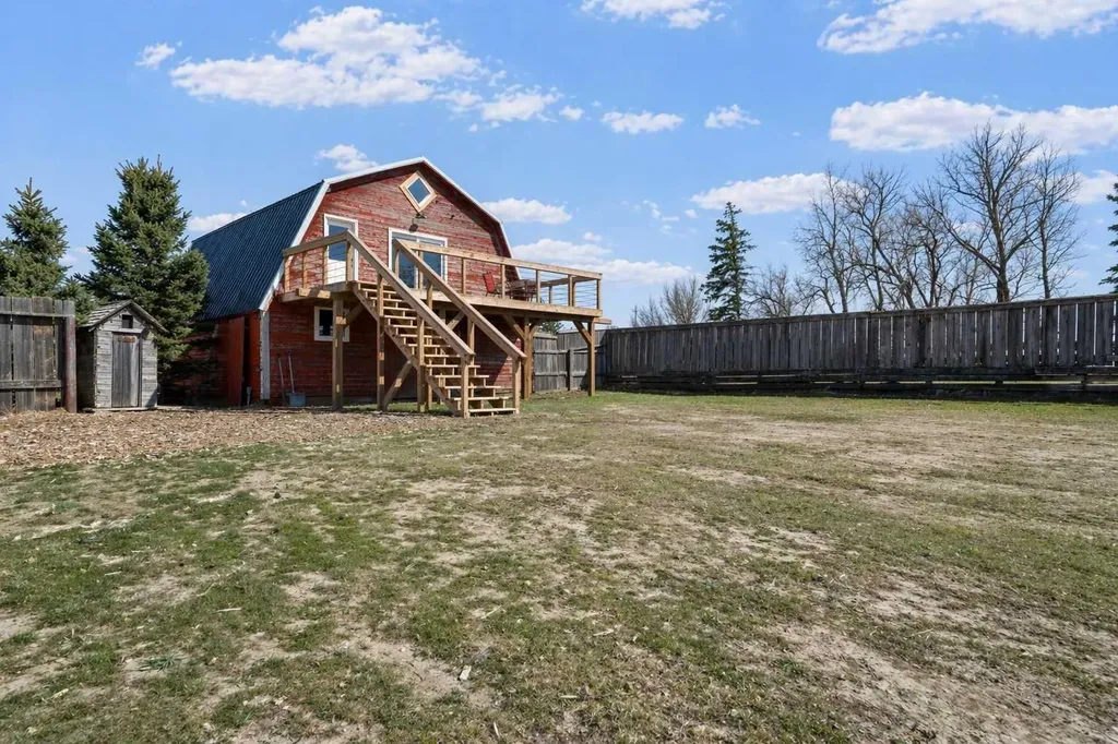 104040 Range Road 111 Bow Island AB T0K 0G0