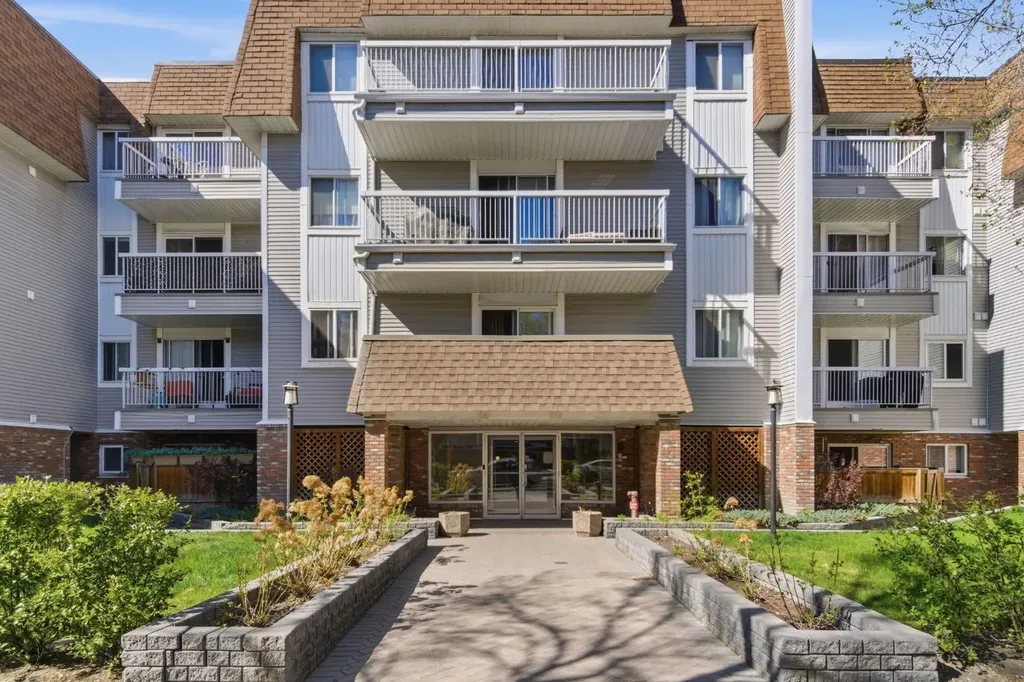 540 18 Avenue SW Calgary AB T2S 0C5