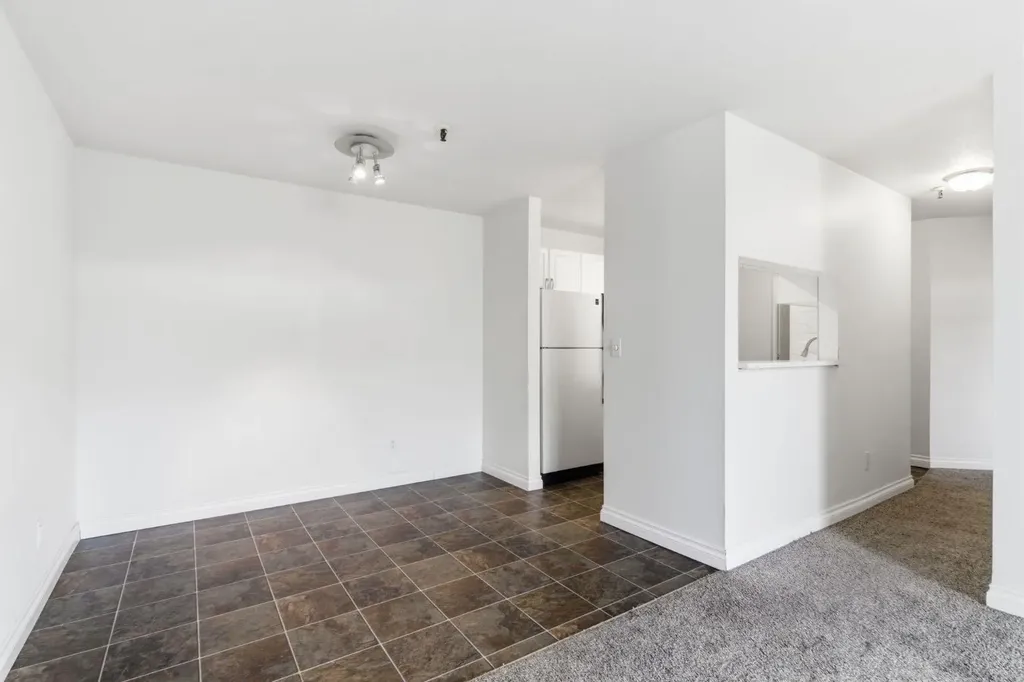 540 18 Avenue SW Calgary AB T2S 0C5