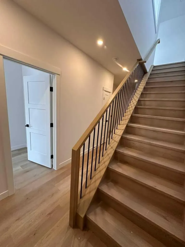 4744 Bowness Road Calgary AB T3B 0B4