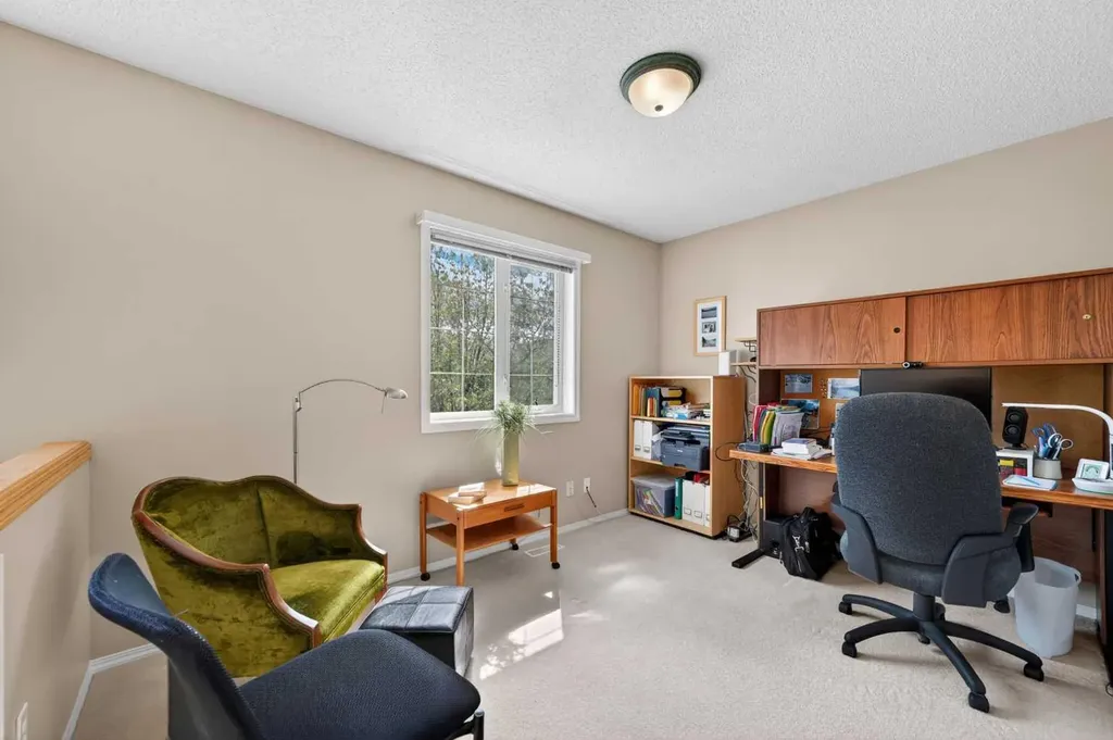 230 Rocky Ridge Cove NW Calgary AB T3G 4L1