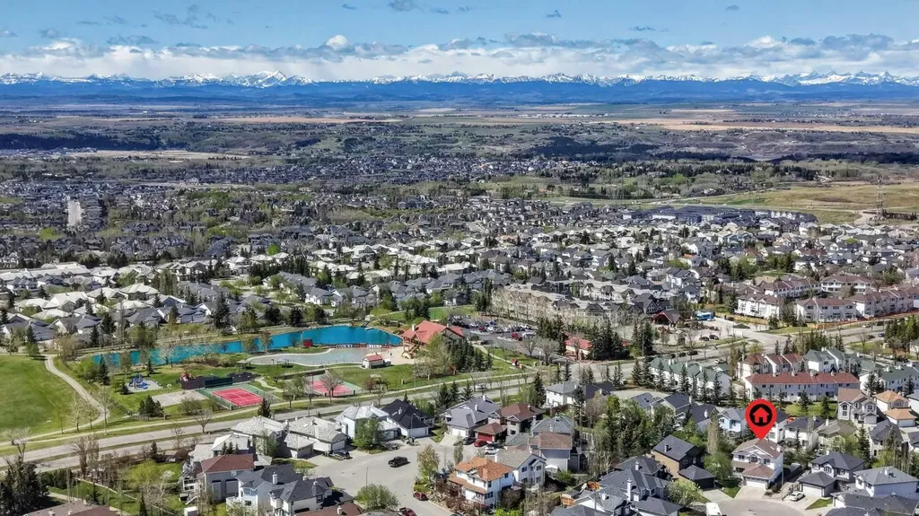 230 Rocky Ridge Cove NW Calgary AB T3G 4L1