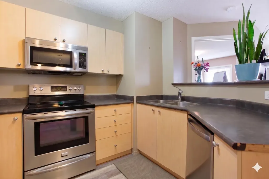 304 Mackenzie Way SW Airdrie AB T4B 3H6