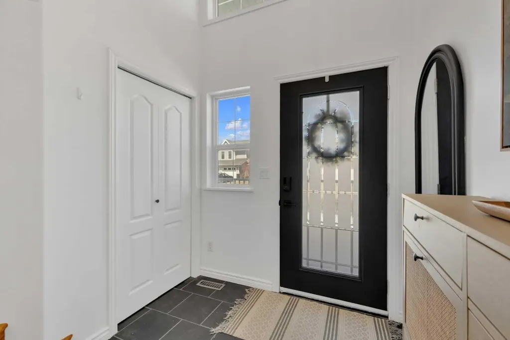 21 Silver Drive Blackfalds AB T0M 0J0