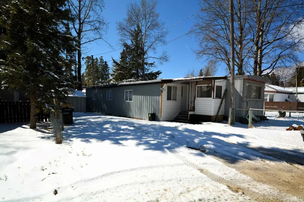 810 56 Street Edson AB T7E 1Y3