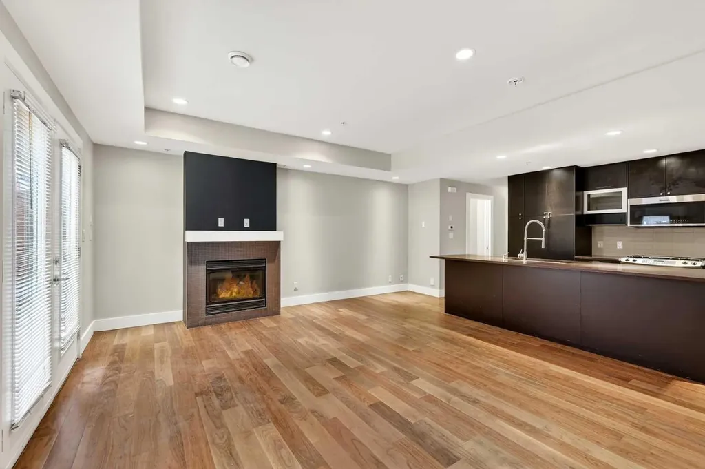 1717 27 Avenue SW Calgary AB T2T 1G9