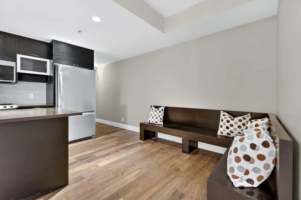 1717 27 Avenue SW Calgary AB T2T 1G9