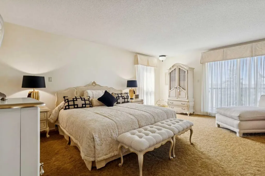 302 Macleod Trail Rural Foothills County AB T1S 5J4