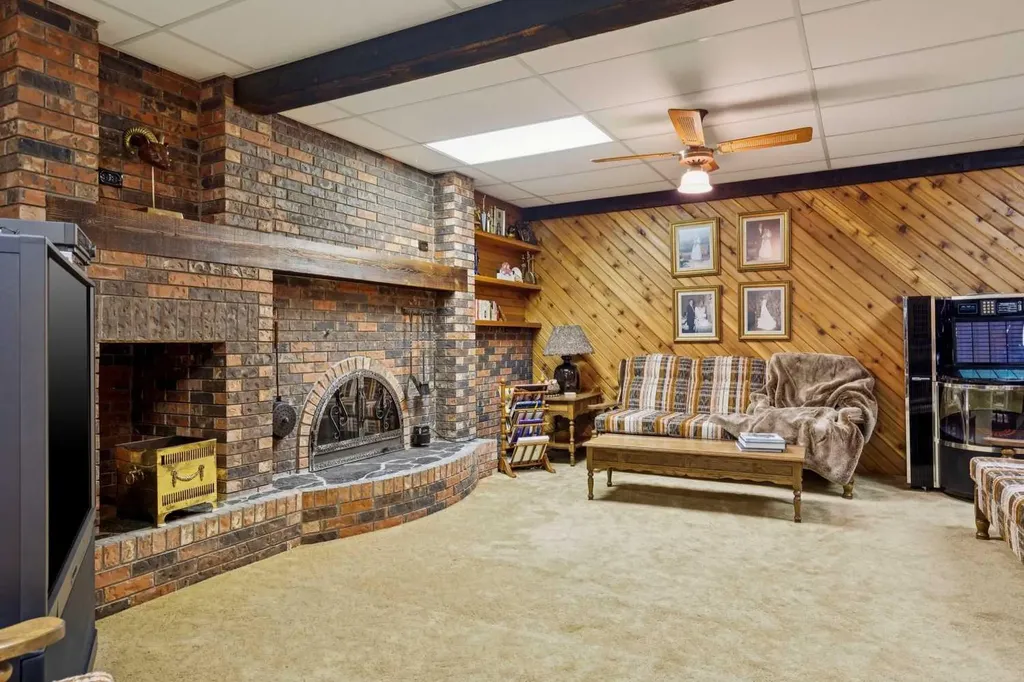 302 Macleod Trail Rural Foothills County AB T1S 5J4