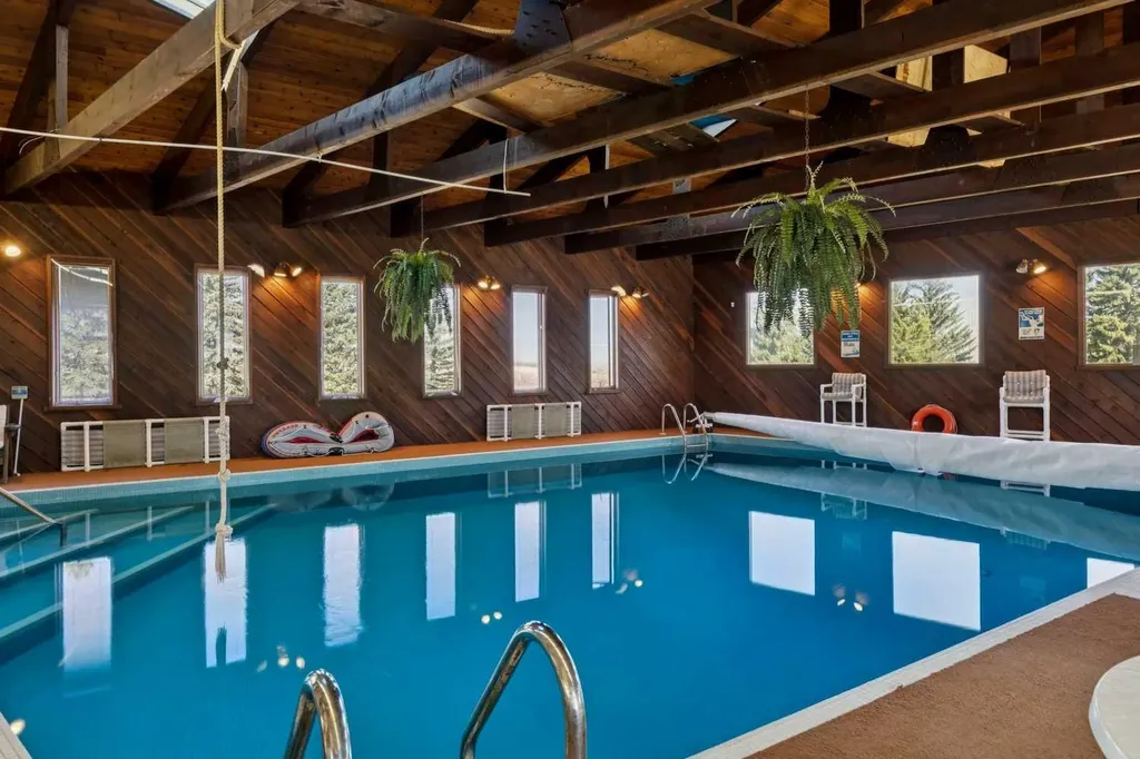 302 Macleod Trail Rural Foothills County AB T1S 5J4