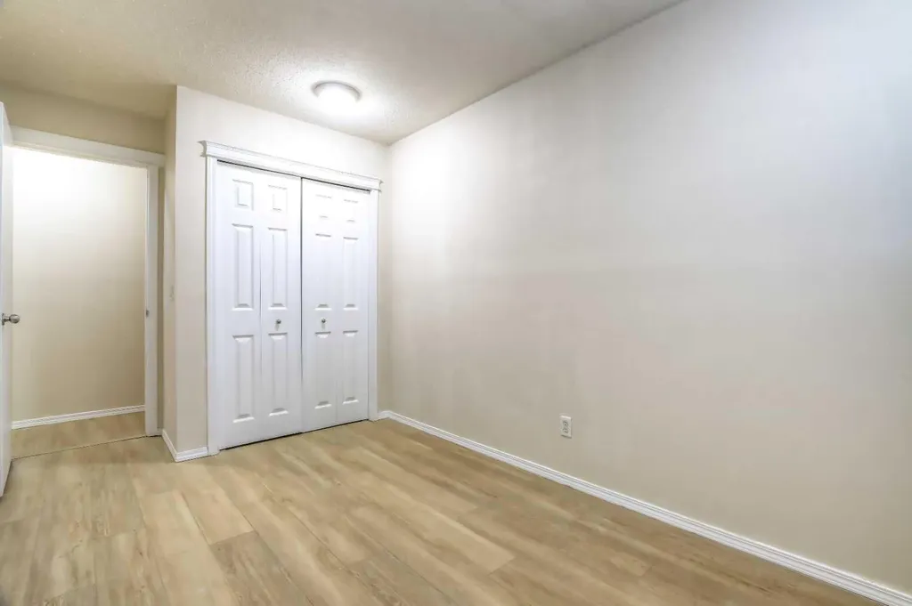 626 2 Avenue NE Calgary AB T2E0E8