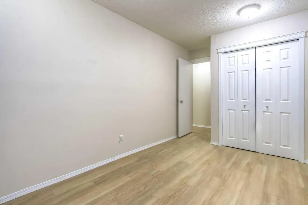 626 2 Avenue NE Calgary AB T2E0E8