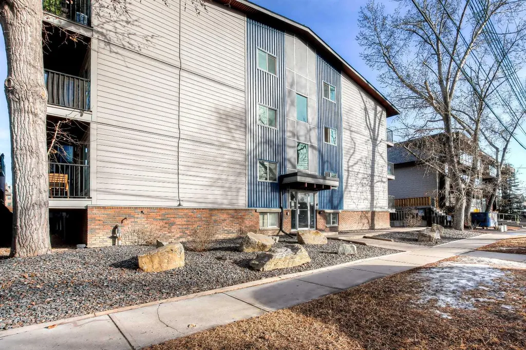 626 2 Avenue NE Calgary AB T2E0E8