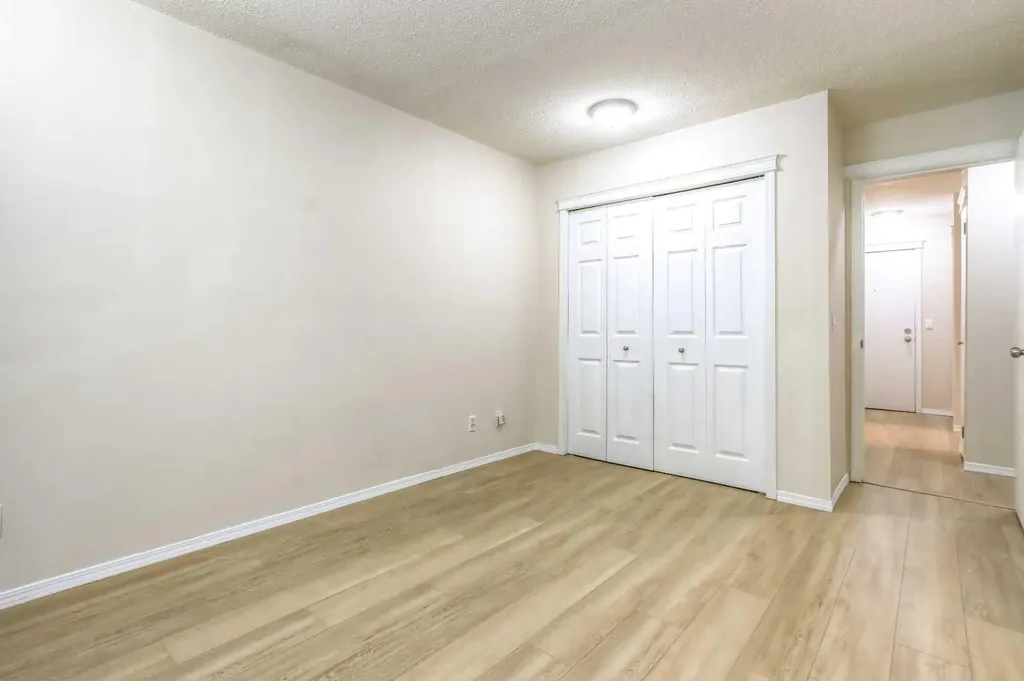 626 2 Avenue NE Calgary AB T2E0E8