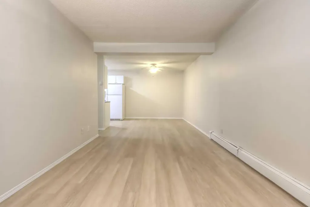 626 2 Avenue NE Calgary AB T2E0E8