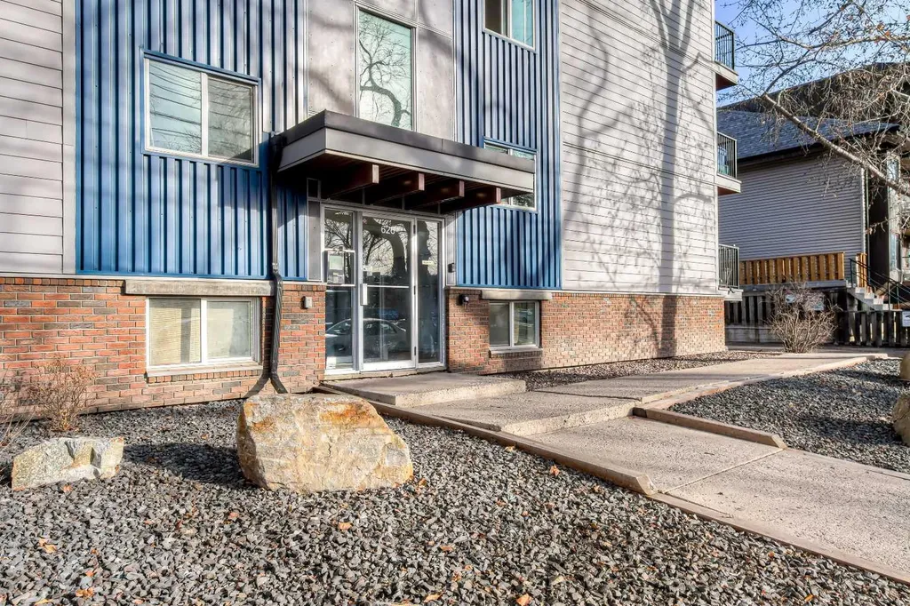 626 2 Avenue NE Calgary AB T2E0E8