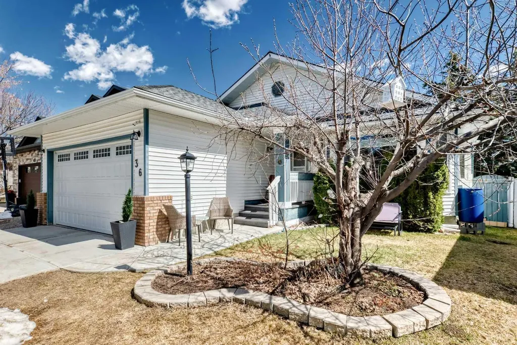 36 Shannon Road SW Calgary AB T2Y 2z6