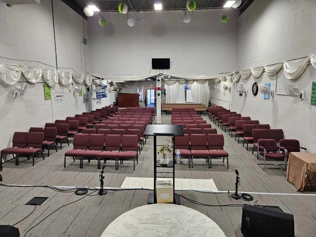 1420 40 Avenue NE Calgary AB T2E 4P9