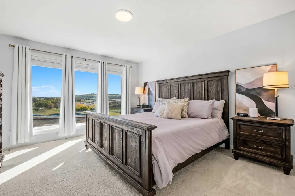 51 Creekstone Way SW Calgary AB T2X 4R4