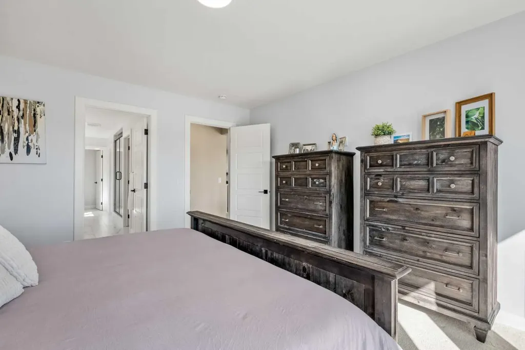 51 Creekstone Way SW Calgary AB T2X 4R4