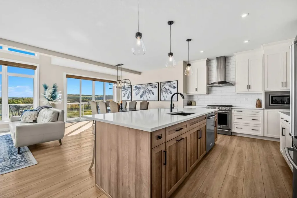 51 Creekstone Way SW Calgary AB T2X 4R4