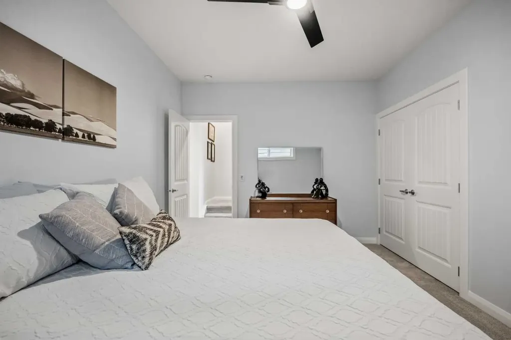 51 Creekstone Way SW Calgary AB T2X 4R4