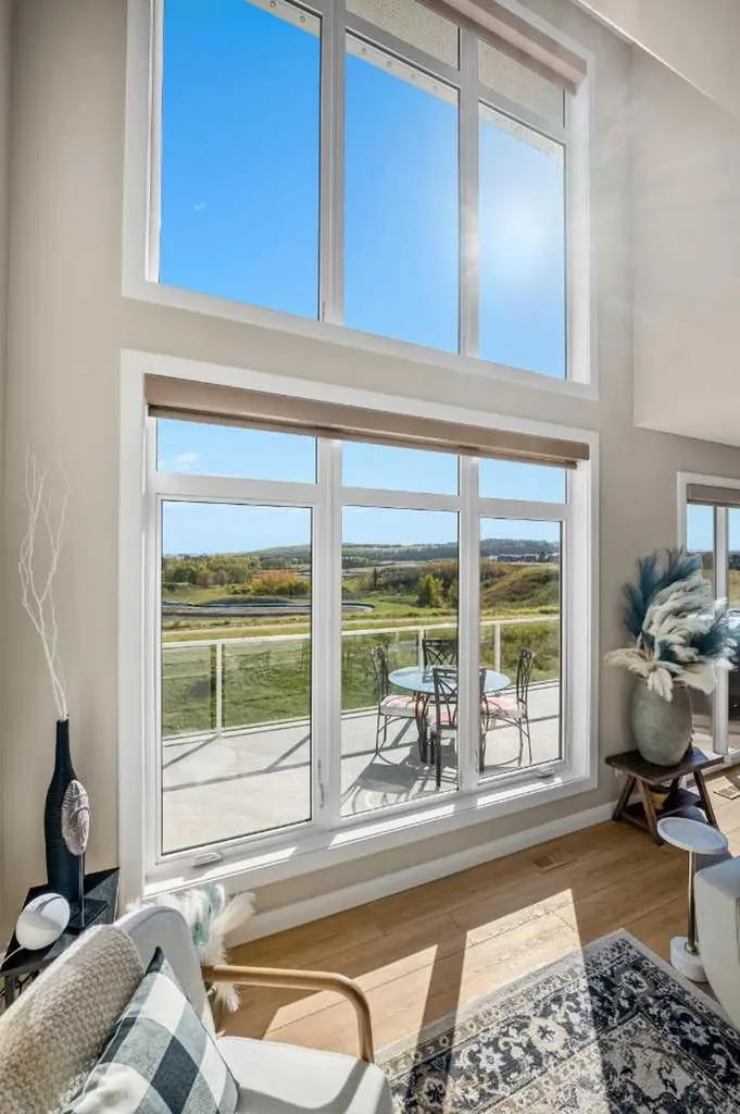 51 Creekstone Way SW Calgary AB T2X 4R4
