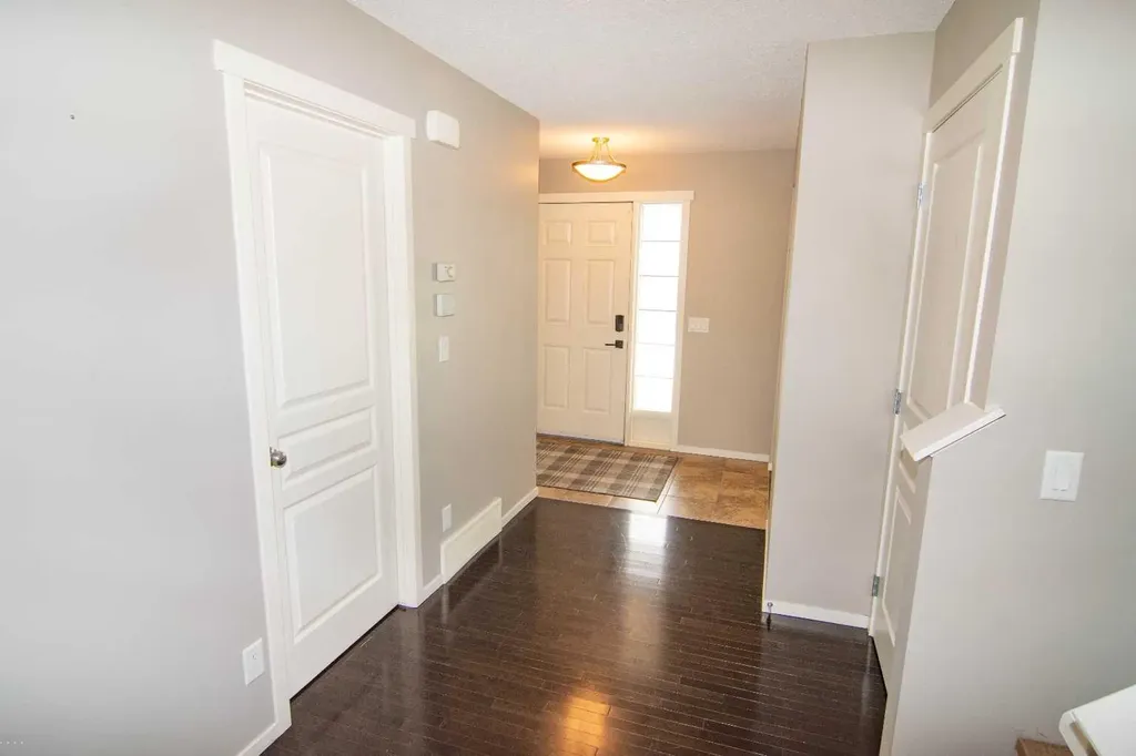 2275 Reunion Street NW Airdrie AB T4B 0M7