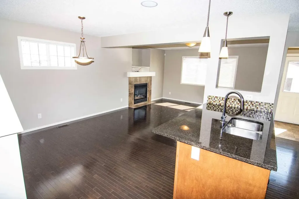 2275 Reunion Street NW Airdrie AB T4B 0M7