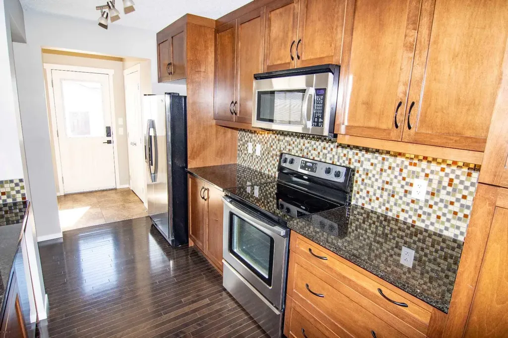 2275 Reunion Street NW Airdrie AB T4B 0M7