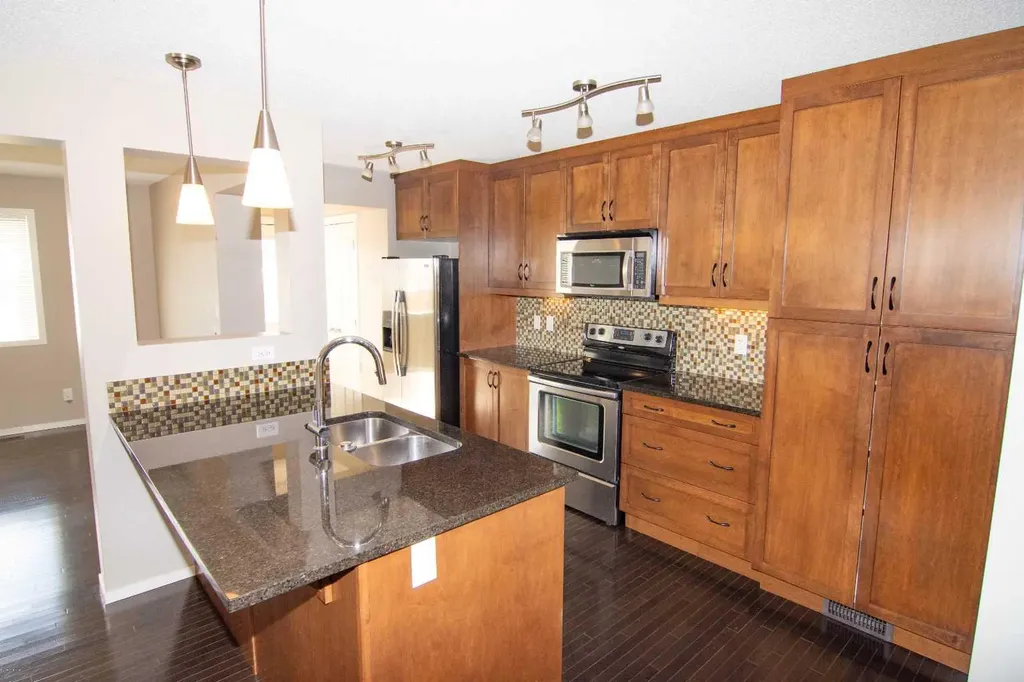 2275 Reunion Street NW Airdrie AB T4B 0M7