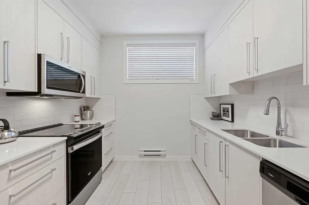 9941 Huxbury Drive NE Calgary AB T2A 8C3