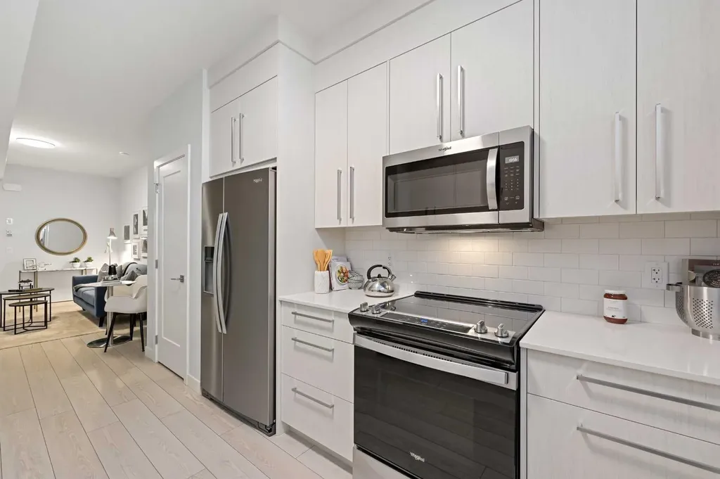 9941 Huxbury Drive NE Calgary AB T2A 8C3