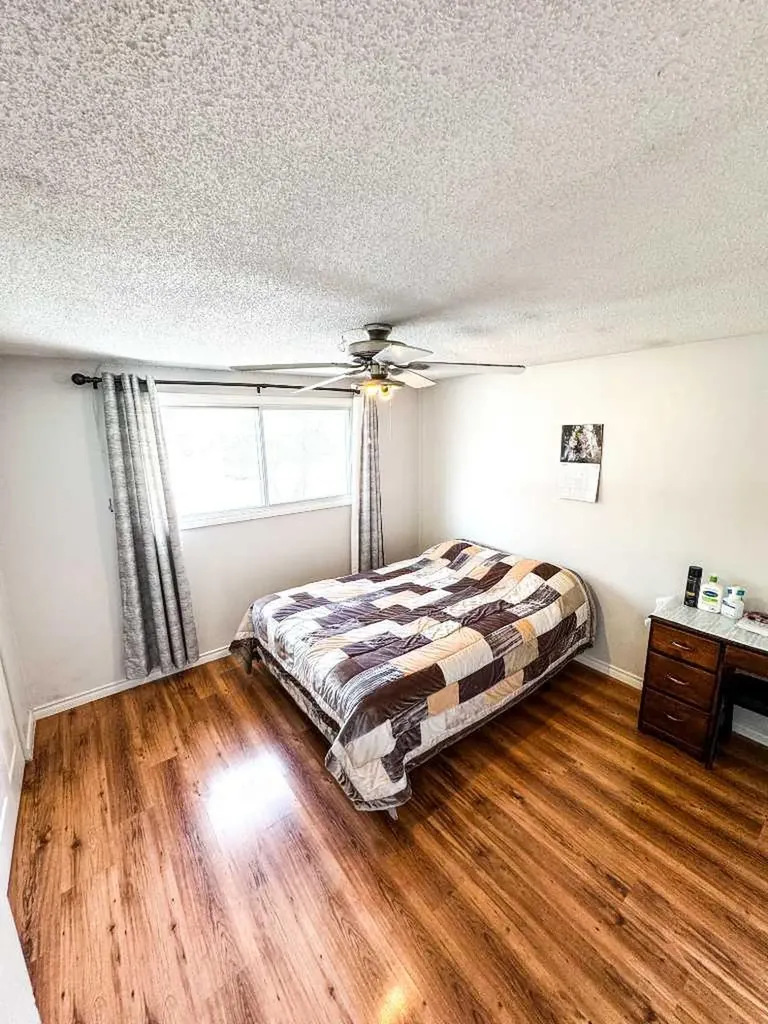 11237 91 Street Peace River AB T8S 1P7