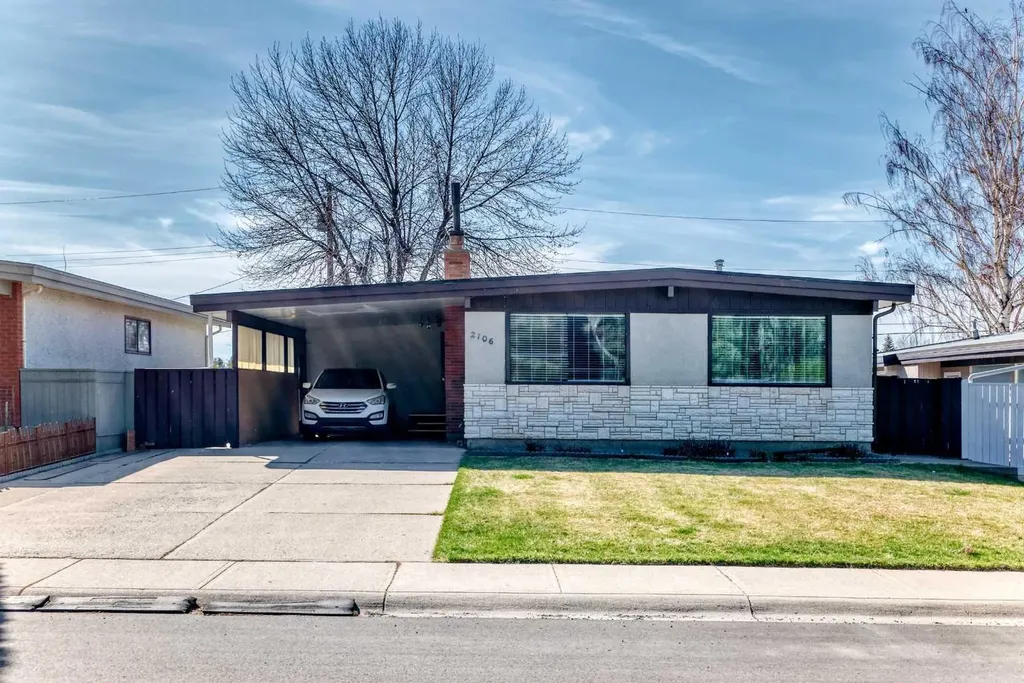 2106 24 Street S Lethbridge AB T1k 2M5