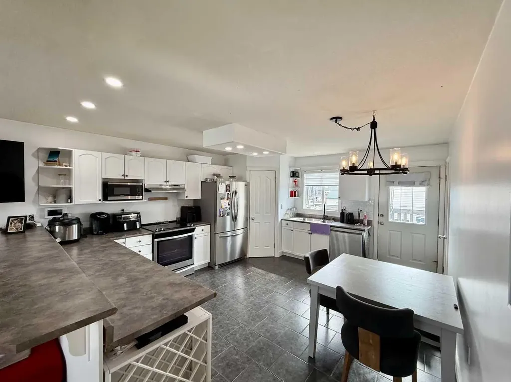 106 Atkinson Lane Fort Mcmurray AB t9j1g8