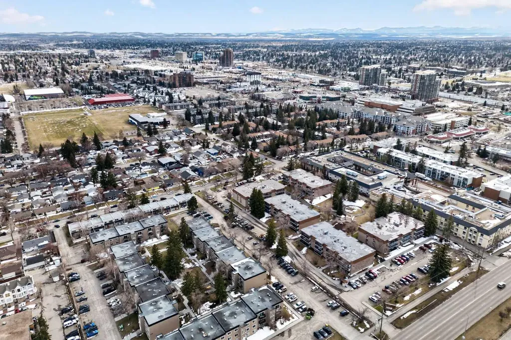 231 Heritage Drive SE Calgary AB T2H 1N1