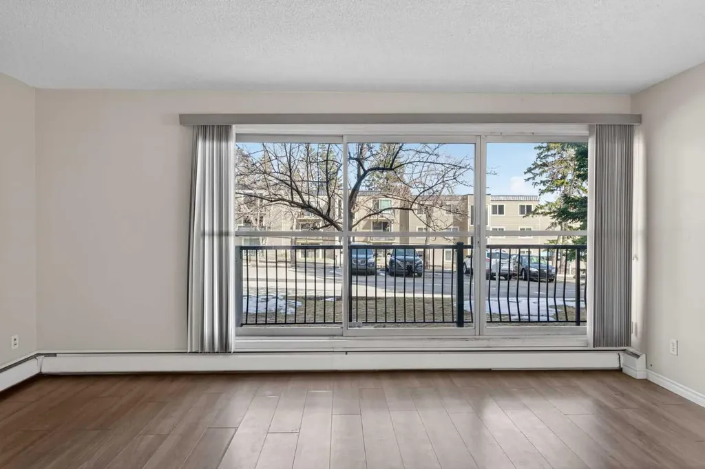 231 Heritage Drive SE Calgary AB T2H 1N1